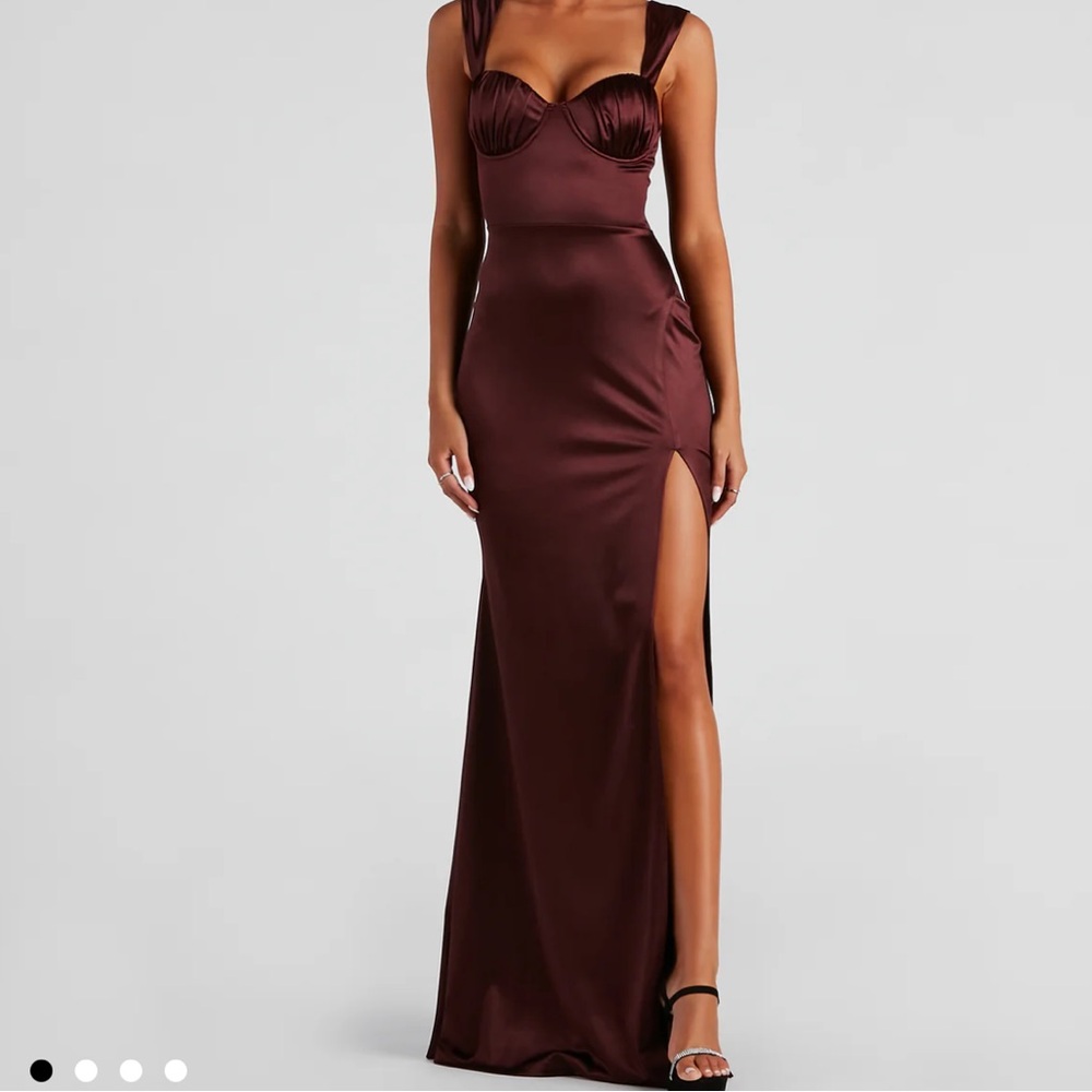 Windsor Maroon Satin Sweetheart Slit Maxi Dress